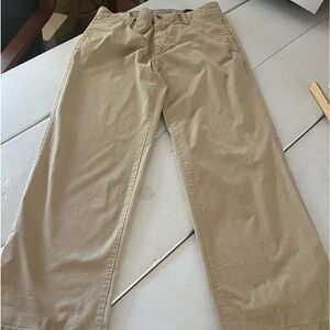 Men’s cotton Gap pants.